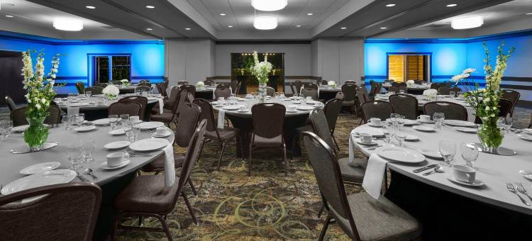 Holiday Inn 纳什维尔范德比尔特(DWTN)(Holiday Inn NASHVILLE-VANDERBILT (DWTN) by IHG)图片