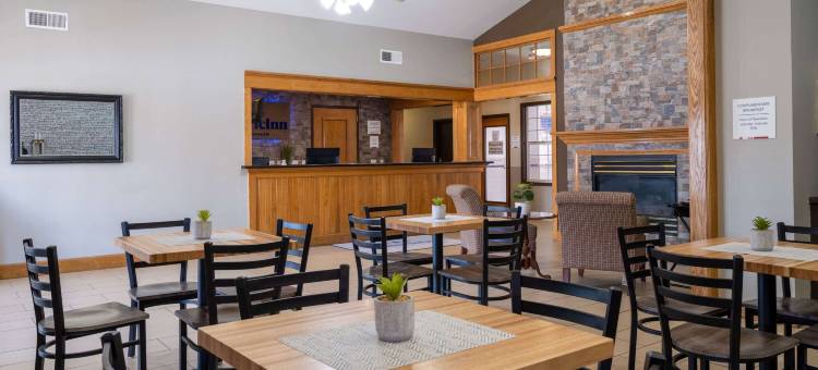 锡达拉皮兹北AmericInn酒店(AmericInn by Wyndham Cedar Rapids North)图片