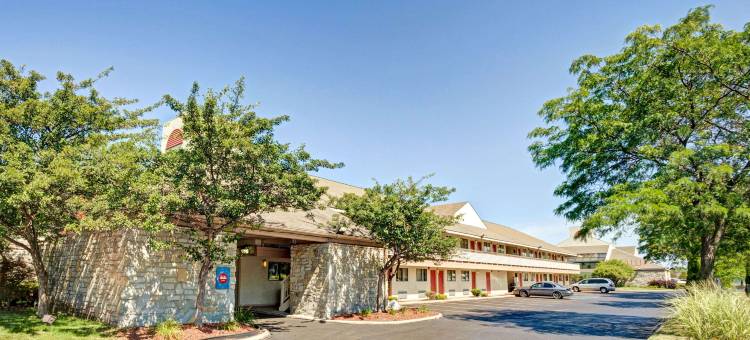 门罗戴斯酒店(Days Inn & Suites by Wyndham Monroe)图片