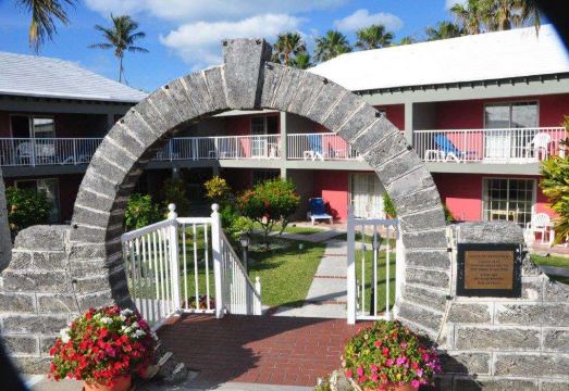 Rosemont Guest Suites Hotel Overview