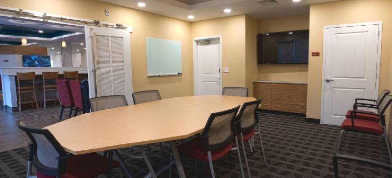 克林顿万豪TownePlace套房酒店(TownePlace Suites Clinton)图片