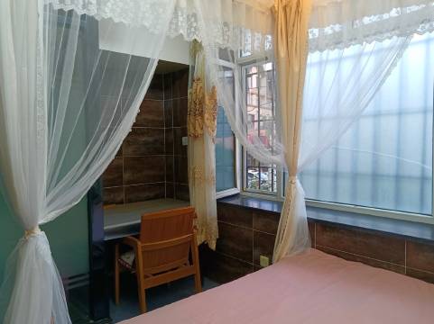 东方花园公寓(白山街分店)