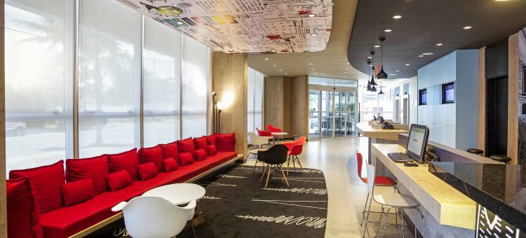 宜必思巴拉那瓜酒店(Ibis Paranagua)图片