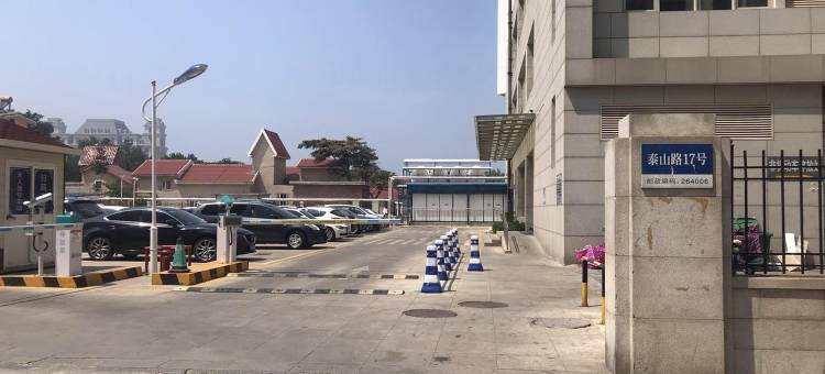 开发区金沙滩左岸春风民宿(泰山路分店)图片