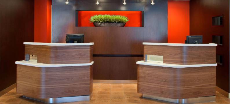 普韦布洛市中心万豪万怡酒店(Courtyard Pueblo Downtown)图片