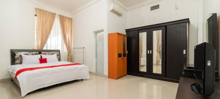 RedDoorz Syariah Near Universitas Putra Indonesia Padang图片