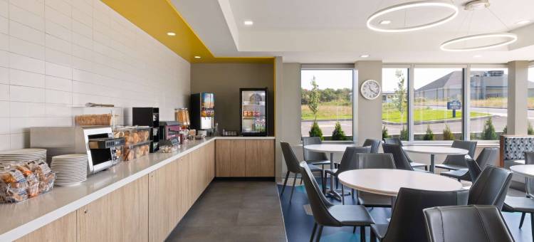 Microtel by Wyndham Lachute图片