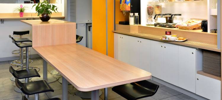 Hotelf1 Tours Nord图片