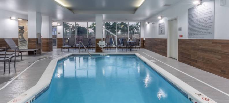 印第安纳波利斯富兰克林万豪万枫套房酒店(Fairfield Inn & Suites Franklin)图片