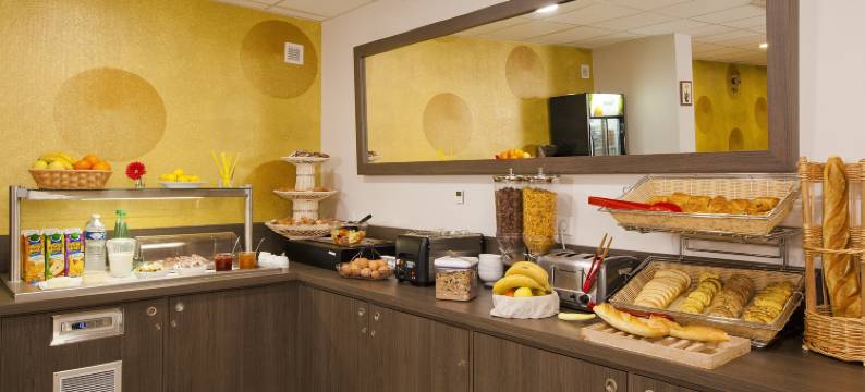 里塞德宏兰斯中心公寓(Residhome Reims Centre)图片