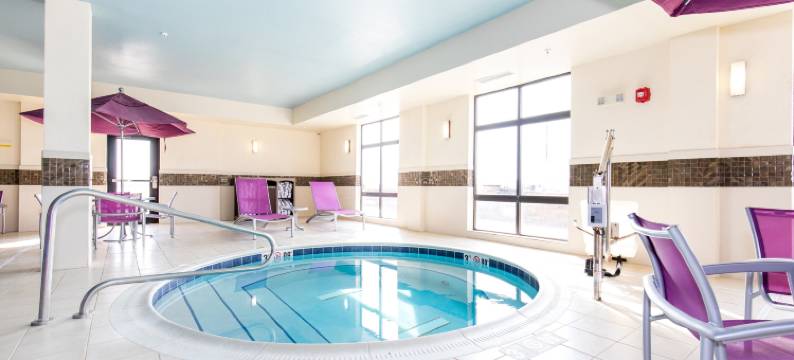 桑达斯基/米兰欢朋酒店及套房(Hampton Inn & Suites Sandusky/Milan)图片