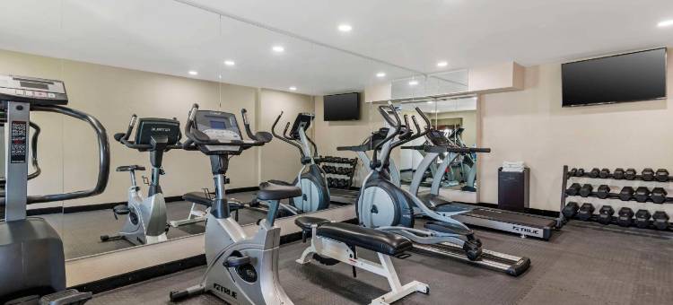 莫罗亚特兰大南凯艺套房酒店(Quality Inn & Suites Morrow Atlanta South)图片