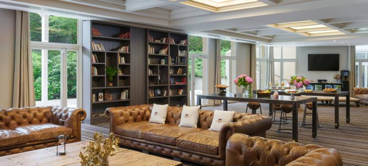 巴黎竞技场圣云万丽酒店(Renaissance Paris Hippodrome de St. Cloud Hotel)图片