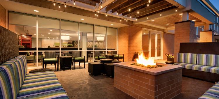 希尔顿惠庭酒店-密尔沃基梅诺莫尼福尔斯(Home2 Suites by Hilton Menomonee Falls Milwaukee)图片