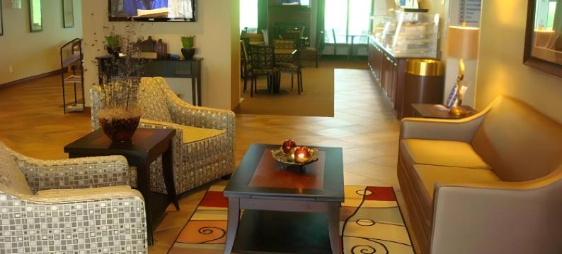 Holiday Inn Express 摩根(Holiday Inn Express MORGANTOWN by IHG)图片