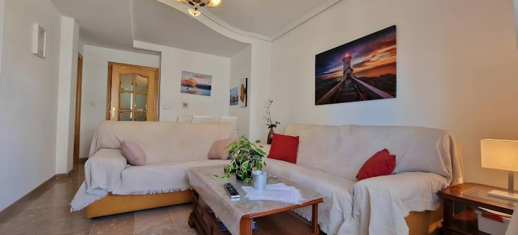 位于托雷莫利诺斯的2卧室独栋房屋-平方米|带2个独立浴室(weforyou Solymar 2 bedrooms)图片