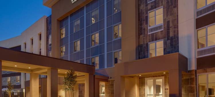 希尔顿惠庭套房酒店佩塔卢马(Home2 Suites by Hilton Petaluma)图片