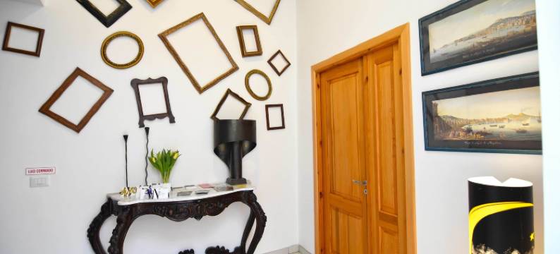 尼纳尔拉民宿(B&B Ninarella Napoli)图片