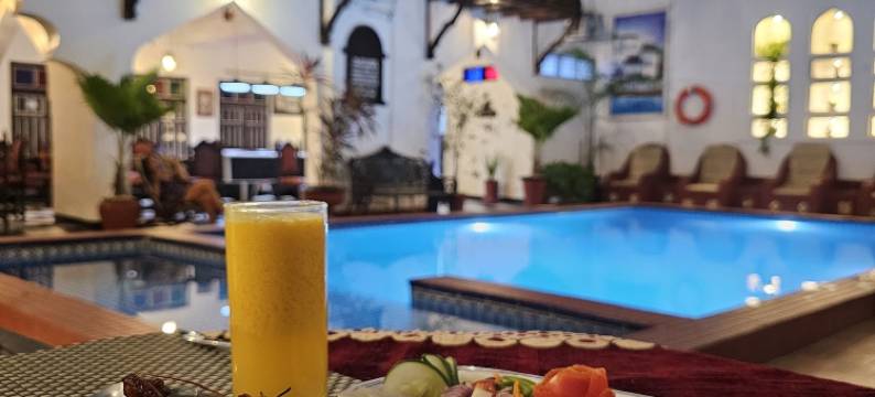 三角帆船宫酒店(Dhow Palace Hotel)图片