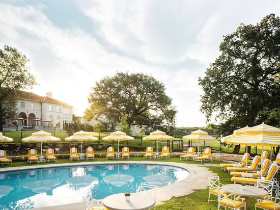 Commodore Perry Estate, Auberge Collection