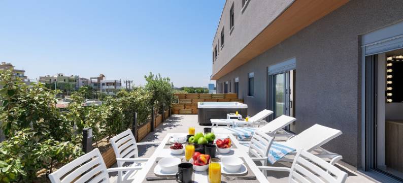 罗得岛天际线套房酒店(Rhodes SkyLine Suites)图片