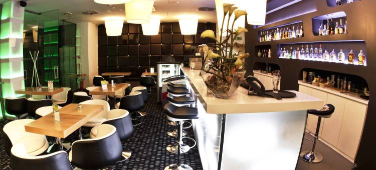 亚斯顿劳斯商务式酒店(Business Hotel Astrum Laus)图片