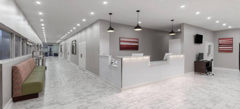 肯纳华美达酒店/新奥尔良机场南(Ramada by Wyndham Kenner/New Orleans Airport South)图片