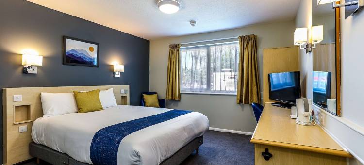 弗利特温德姆戴斯酒店(Days Inn by Wyndham Fleet M3)图片