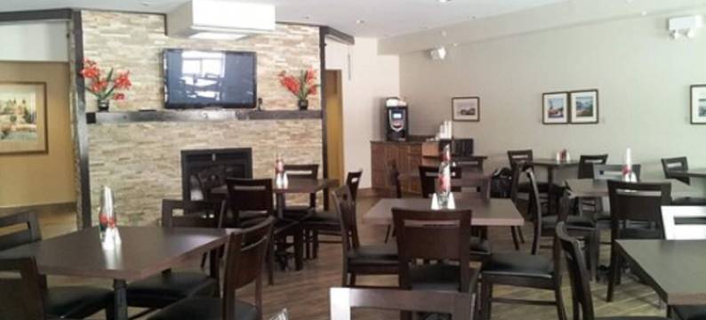 米德兰套房酒店(Midland Inn & Suites)图片