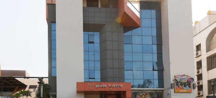 特雷布潮流俞拉吉奥兰加巴德酒店(Treebo Trend Yuvraj Aurangabad)图片