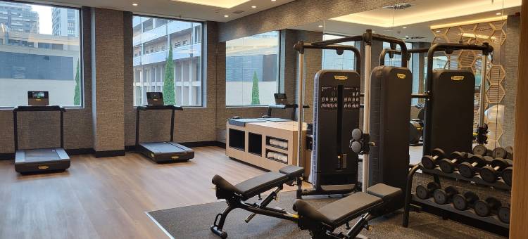 瓦伦西亚4号伊鲁宁酒店(Ilunion Valencia 4)图片