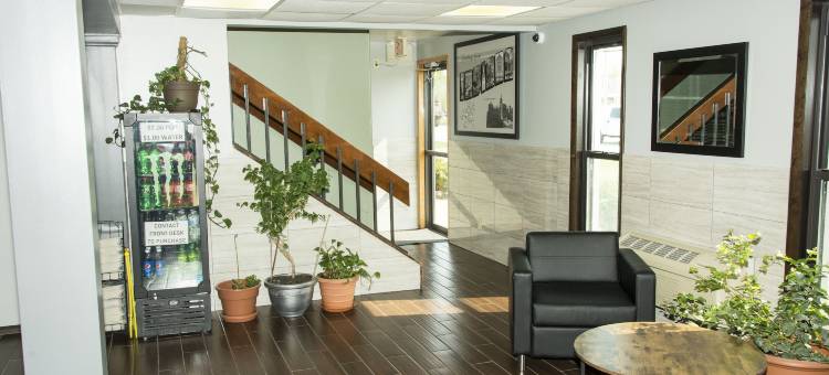 密歇根城速8酒店(Super 8 by Wyndham Michigan City)图片