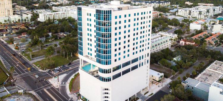 萨拉索塔希尔顿安泊酒店(Embassy Suites by Hilton Sarasota)图片