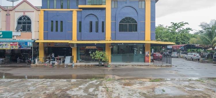 红多兹酒店-近巴淡岛法蒂玛恩邦RSUD(RedDoorz Near Rsud Embung Fatimah Batam)图片