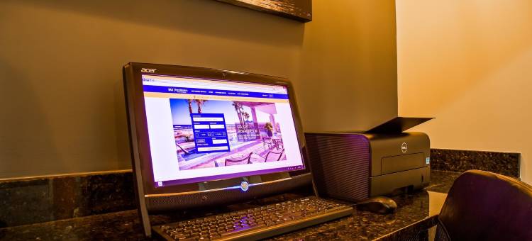 丹顿贝斯特韦斯特酒店(Best Western Denton Inn)图片