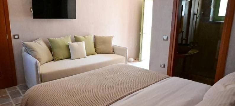 阿拉皮斯客房及套房(Arapis Rooms & Suites)图片