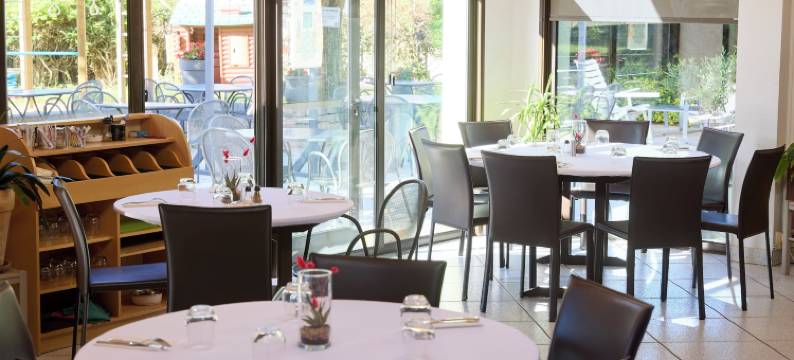 卡利斯格瓦丹酒店(Hôtel-Restaurant le Calice du Gevaudan - A75)图片