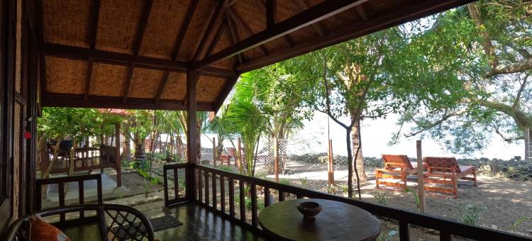 玛丽安莫约平房和餐厅(Maryan Moyo Bungalows & Resto)图片