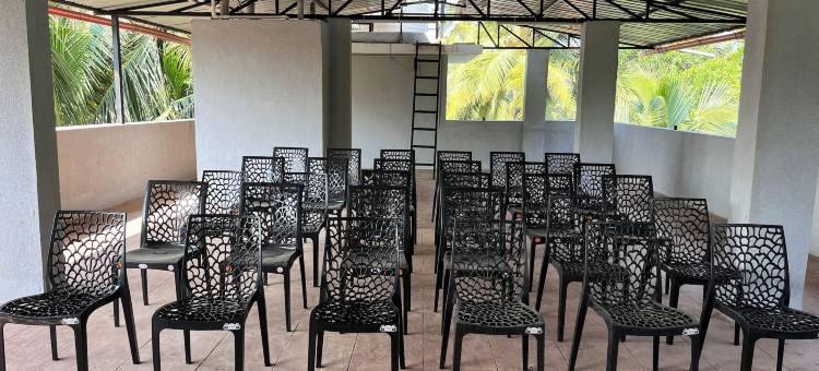 SURYAPRABHA 度假屋(Hotel Suryaprabha- Near Diveagar Beach)图片