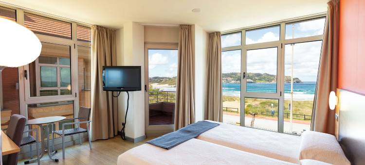 里斯海上酒店(Hotel Marítimo Ris Con Garaje)图片