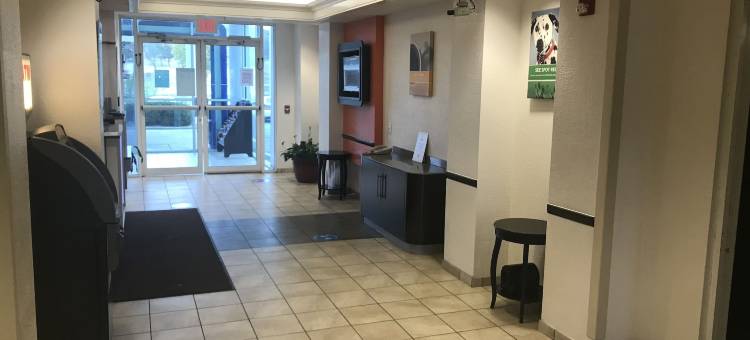 圣路易斯东6号汽车旅馆- 凯西维尔II(Motel 6 Caseyville, IL)图片