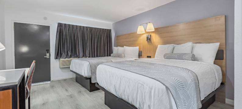 内陆酒店及套房(Inland Inn & Suites)图片