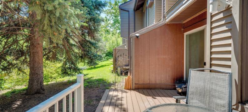 美丽的博尔德联排别墅：步行到CU和珍珠街！(Beautiful Boulder Townhome Walk to CU and Pearl St!)图片