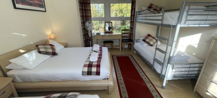 奥克赫斯特盖特维克住宿加早餐(Oakhurst Gatwick B&B)图片