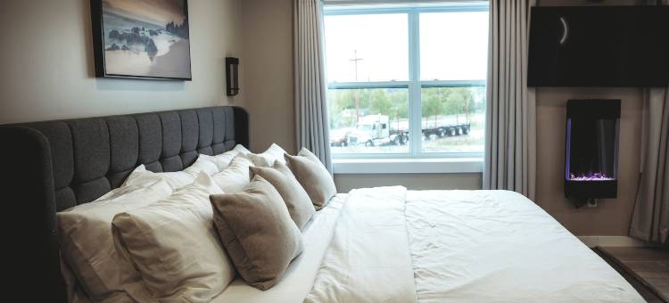 河滨套房公寓(Riverside Suites)图片