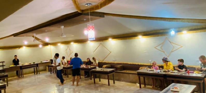 瓦迪鲁姆营地与吉普车游传统(Traditions of Wadi Rum Camp & JeepTour)图片