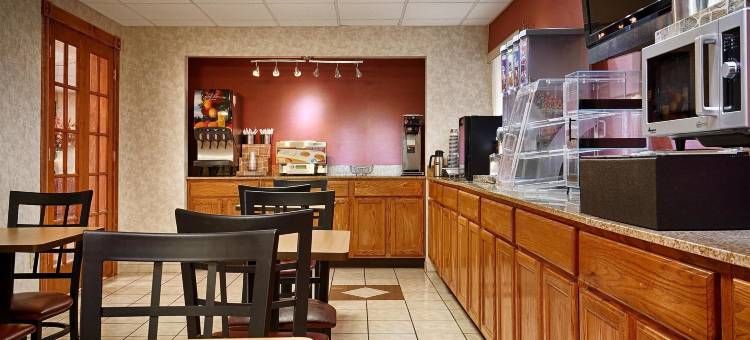 富兰克林呗盟套房酒店(Baymont by Wyndham Franklin)图片