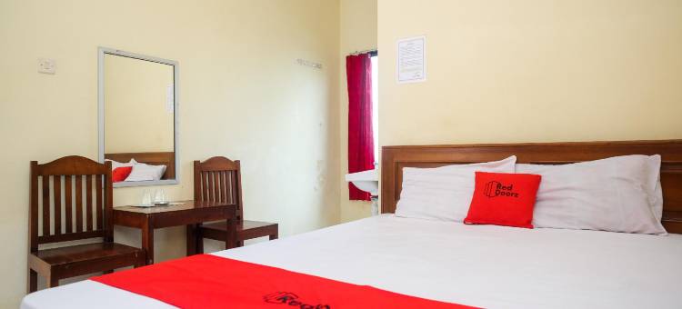 RedDoorz Near Candi Sukuh Karanganyar图片