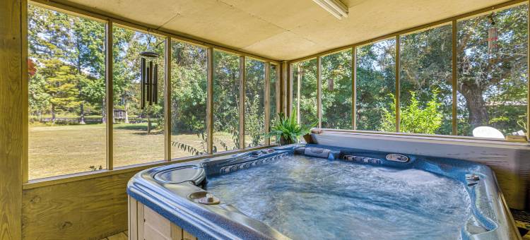 阿拉巴马河度假屋：码头、火坑、烧烤架！(Alabama River Retreat: Dock, Fire Pit, Grill!)图片