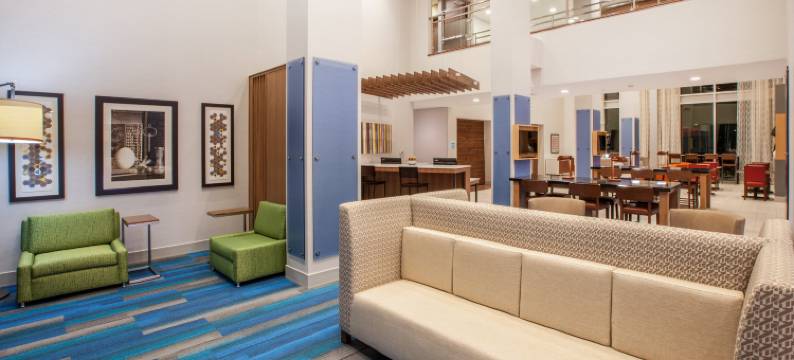 诺布尔斯维尔-印第安纳波利斯东北洲际智选假日套房酒店(Holiday Inn Express & Suites INDIANAPOLIS NE - NOBLESVILLE by IHG)图片